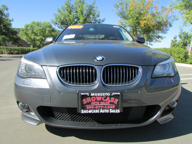 BMW 5 series Luxury Premier Sedan