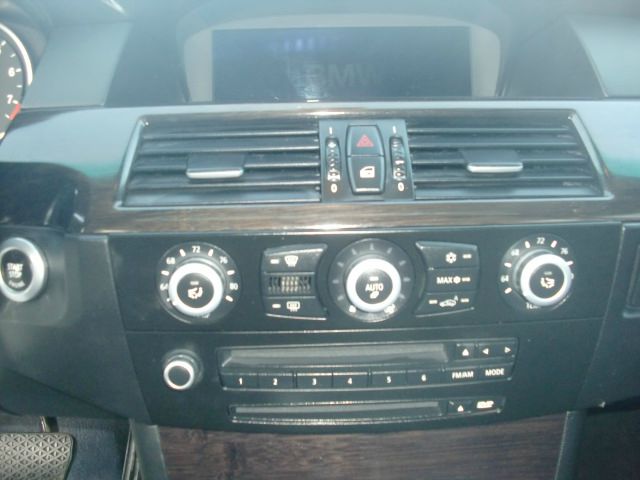 BMW 5 series 2008 photo 19