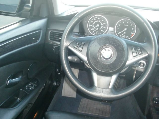 BMW 5 series 2008 photo 25