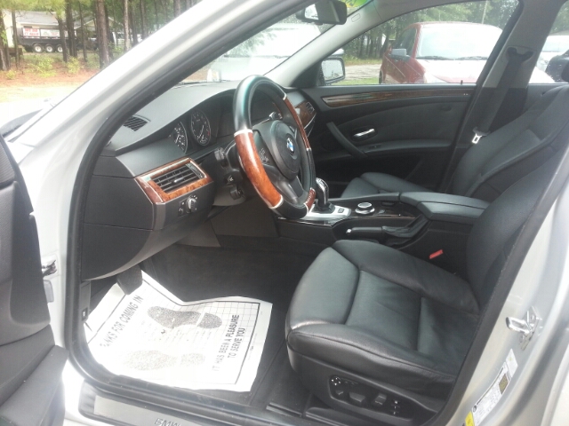 BMW 5 series 2008 photo 10