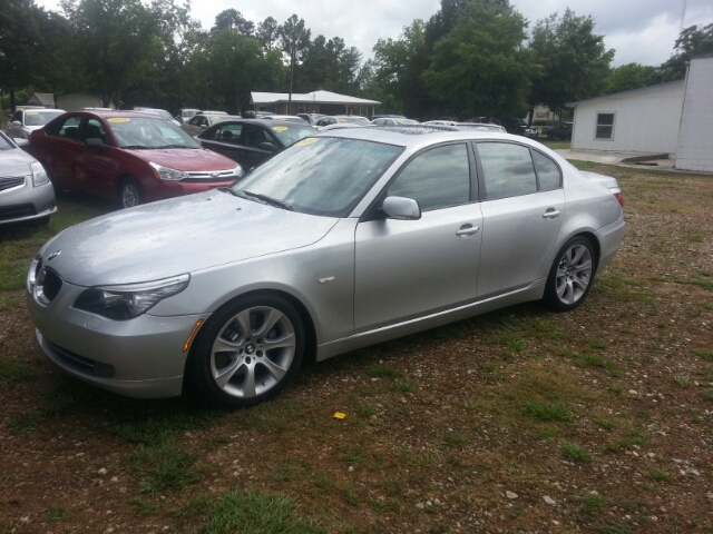 BMW 5 series 2008 photo 17