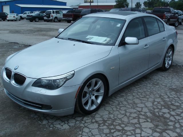 BMW 5 series 2008 photo 1