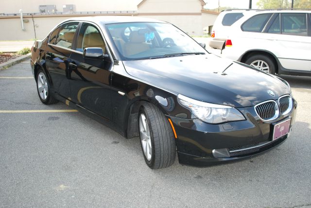 BMW 5 series 2008 photo 1