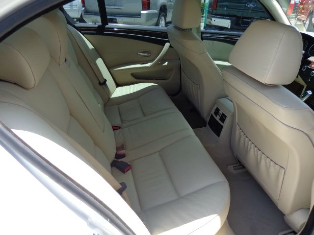 BMW 5 series 2008 photo 15