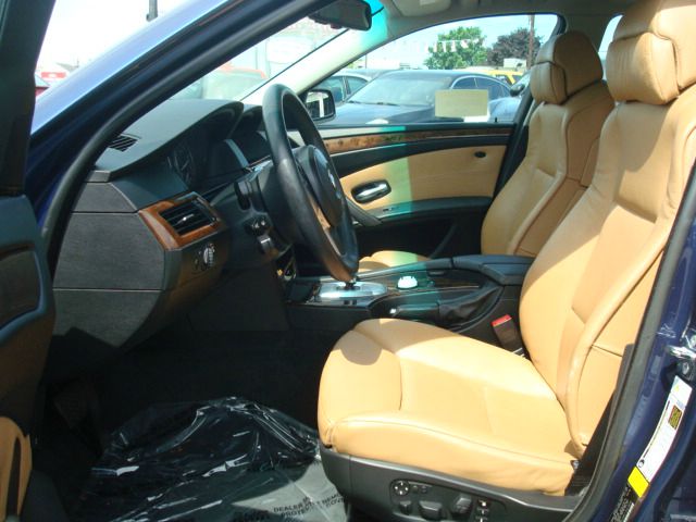 BMW 5 series 2008 photo 10