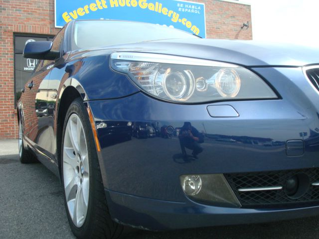 BMW 5 series 2008 photo 13