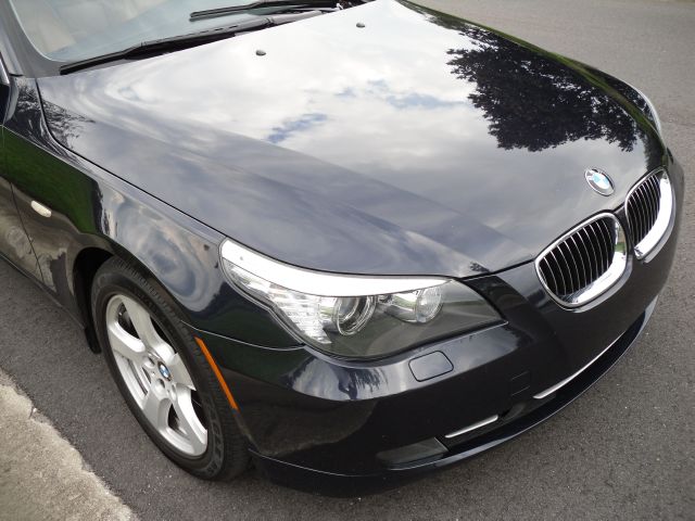 BMW 5 series 2008 photo 1