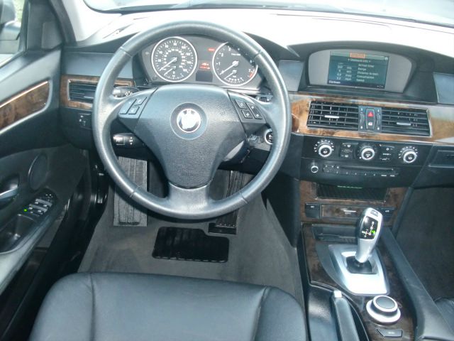 BMW 5 series 2008 photo 8