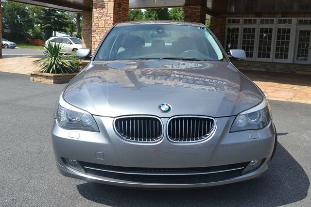 BMW 5 series 2008 photo 4