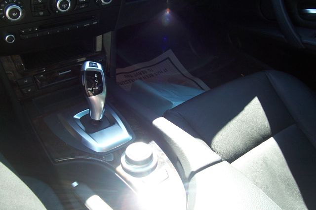 BMW 5 series 2008 photo 5