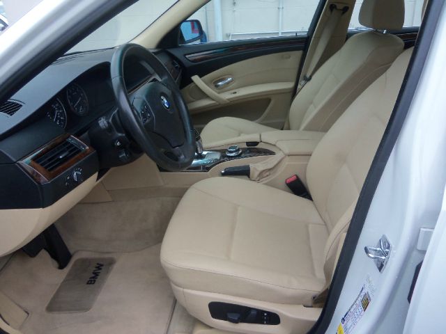 BMW 5 series 2008 photo 4