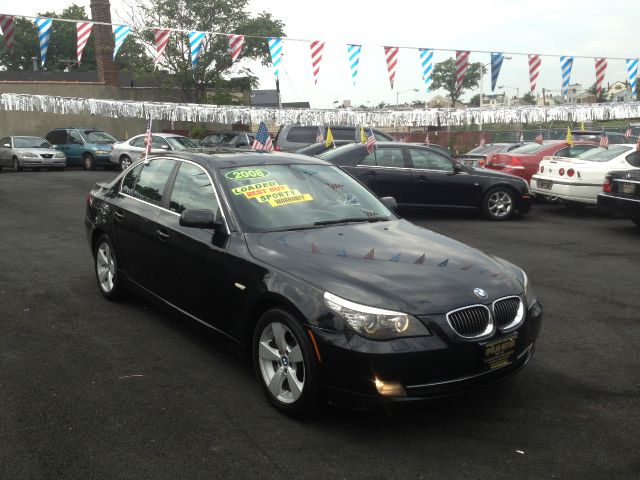 BMW 5 series 2008 photo 2