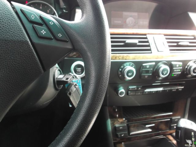 BMW 5 series 2008 photo 3