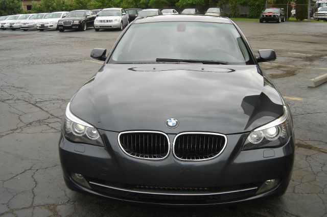 BMW 5 series 2008 photo 9