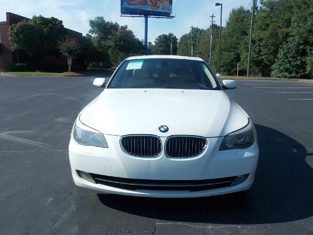 BMW 5 series 2008 photo 2