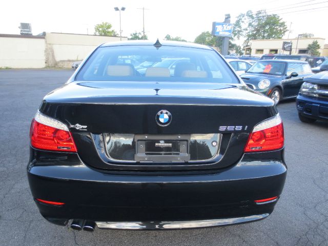 BMW 5 series 2009 photo 3