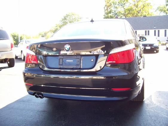 BMW 5 series 2010 photo 4