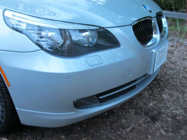 BMW 5 series 2010 photo 6