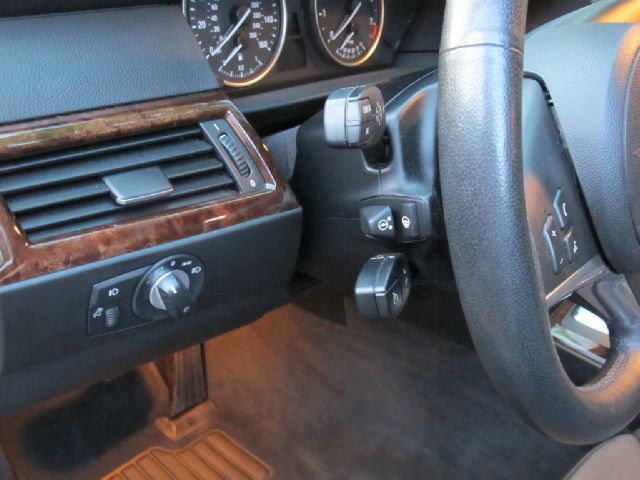 BMW 5 series 2010 photo 77