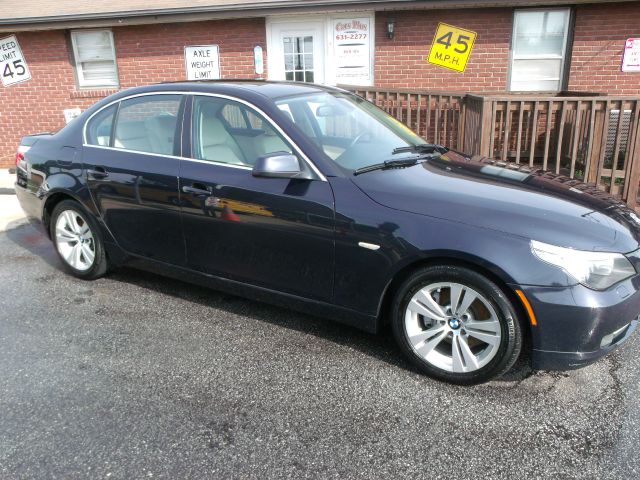 BMW 5 series 2010 photo 4