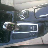 BMW 5 series 2011 photo 2