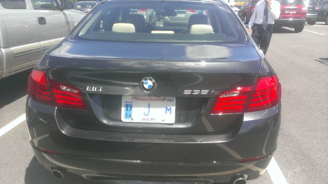 BMW 5 series 2011 photo 7