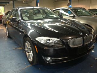 BMW 5 series 2011 photo 1