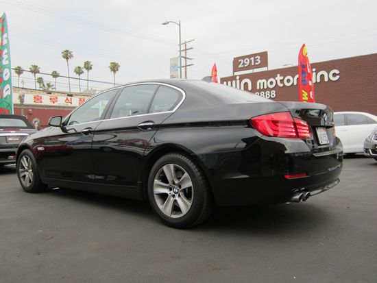 BMW 5 series Heritage FX4 Supercrew Sedan