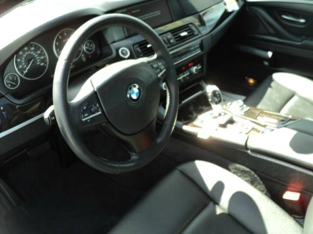 BMW 5 series 2011 photo 3