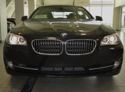 BMW 5 series 2012 photo 1