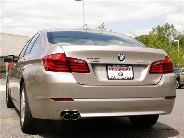 BMW 5 series 2013 photo 13