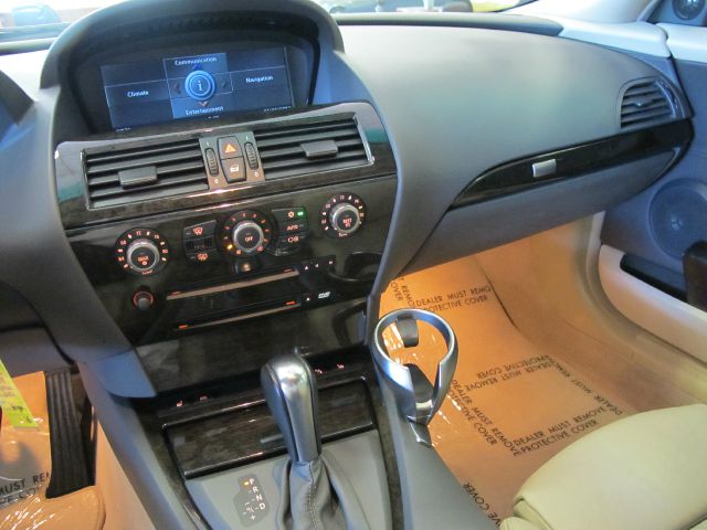 BMW 6 series 2005 photo 16