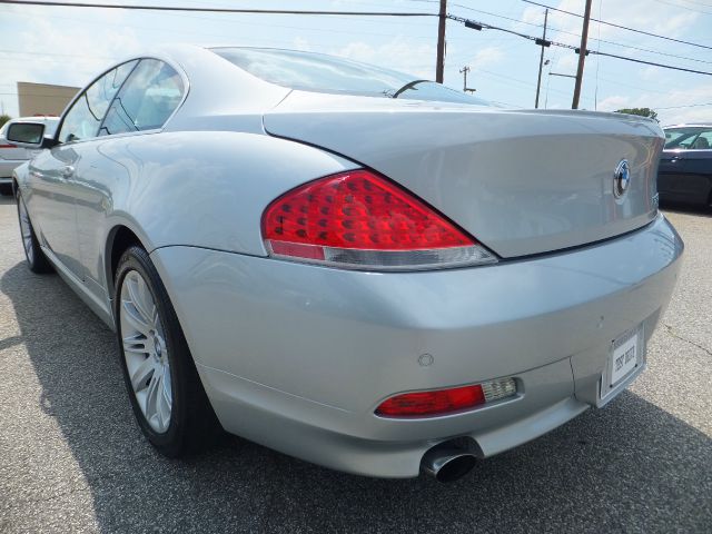 BMW 6 series 2006 photo 17