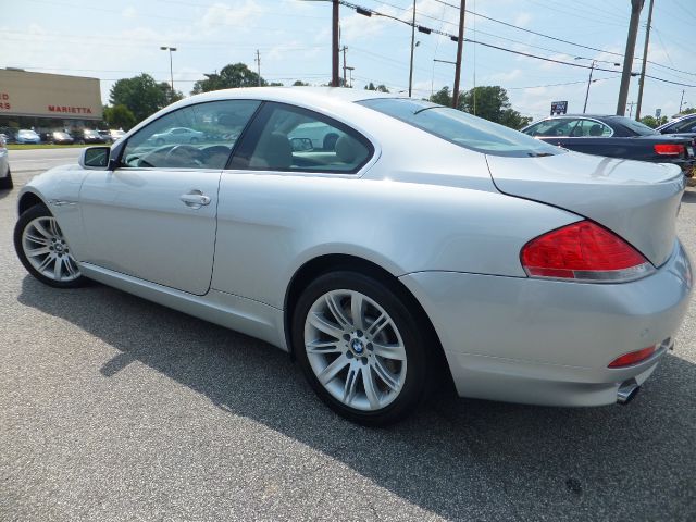 BMW 6 series 2006 photo 28