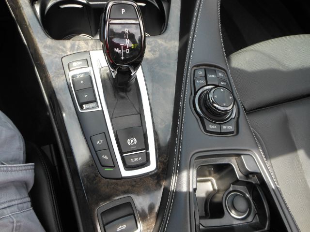 BMW 6 series 2012 photo 7