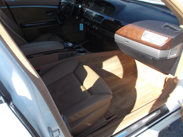 BMW 7-Series 2006 photo 2