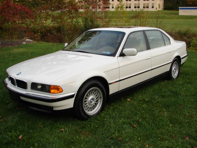 BMW 7 series 1998 photo 1