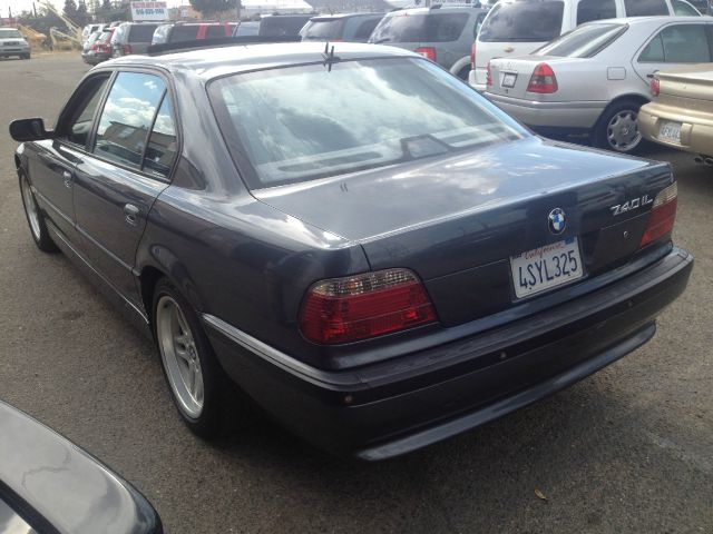 BMW 7 series 2001 photo 3