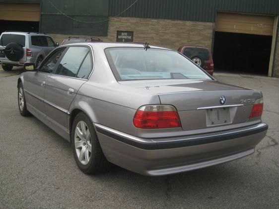 BMW 7 series 2001 photo 4