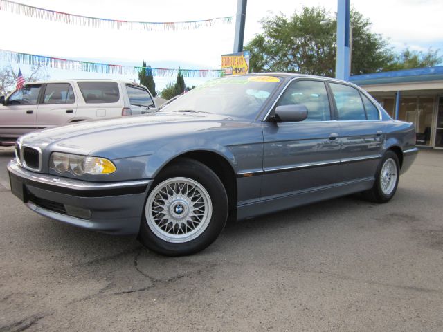 BMW 7 series 2001 photo 4