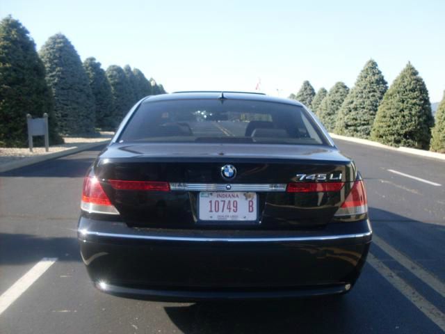 BMW 7 series 2002 photo 2