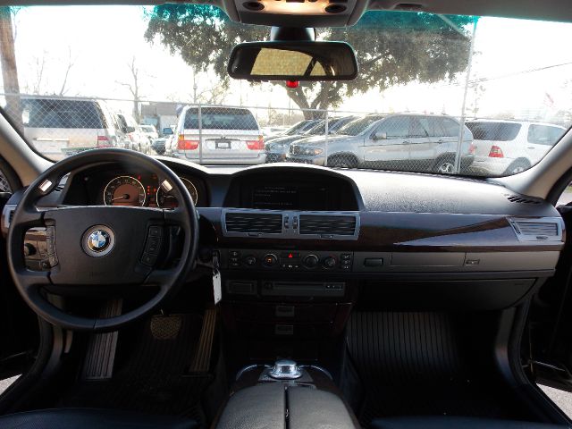 BMW 7 series 2002 photo 3