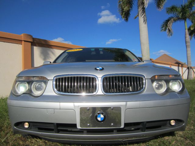 BMW 7 series 2004 photo 1