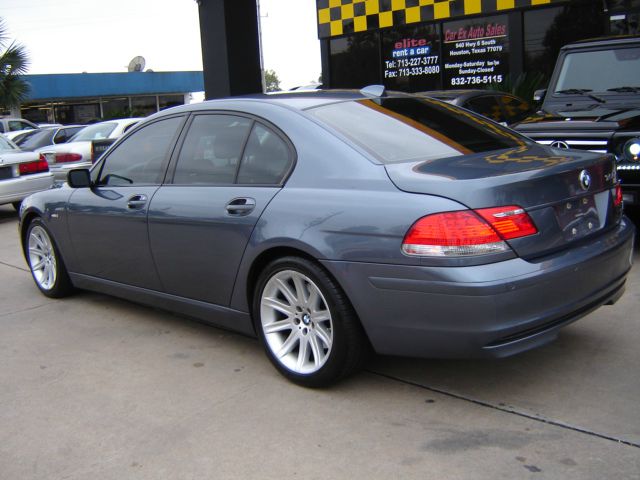 BMW 7 series 2006 photo 4