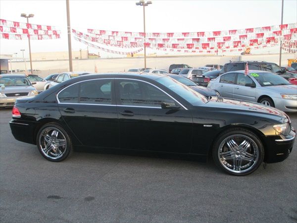 BMW 7 series 2006 photo 1