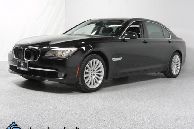 BMW 7 series 2012 photo 1