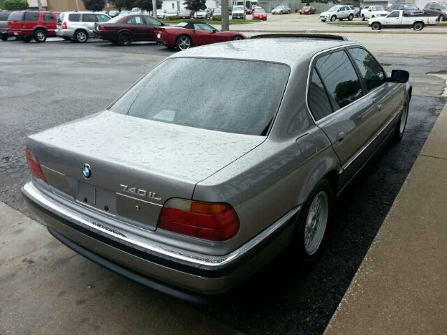 BMW 7 series 1998 photo 3