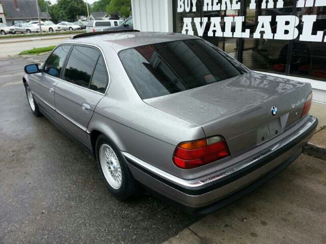 BMW 7 series 1998 photo 4