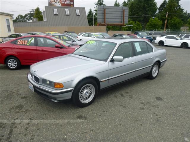 BMW 7 series 1998 photo 4