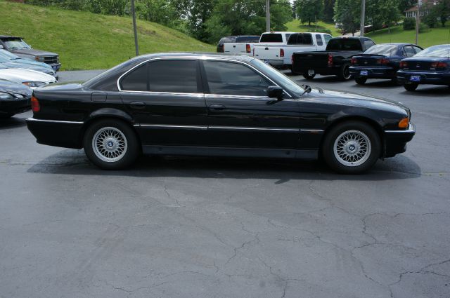 BMW 7 series 1998 photo 2